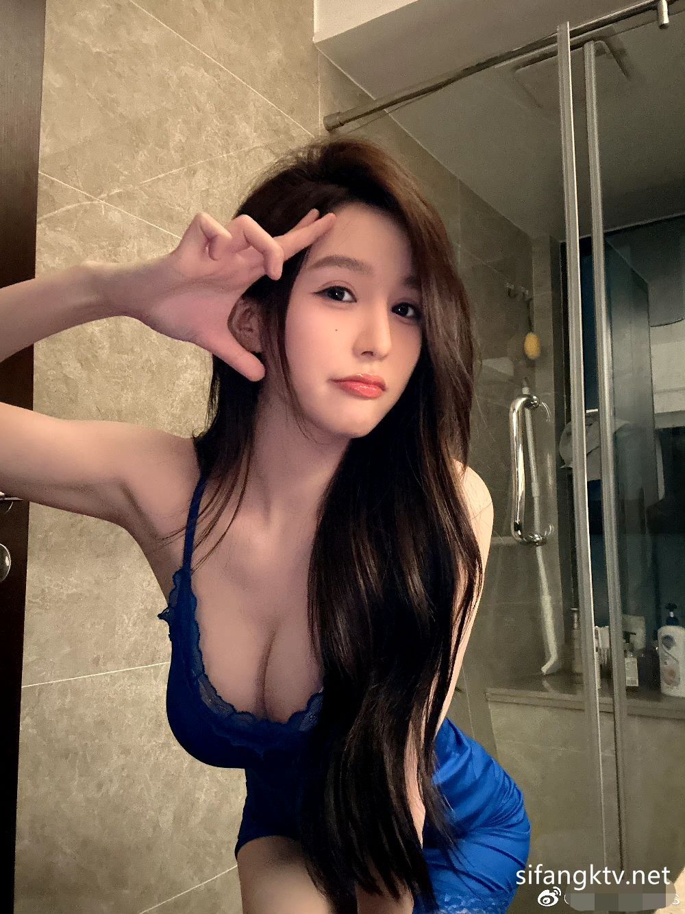 抖音220W粉丝女神 @我才是岚岚 福利流出