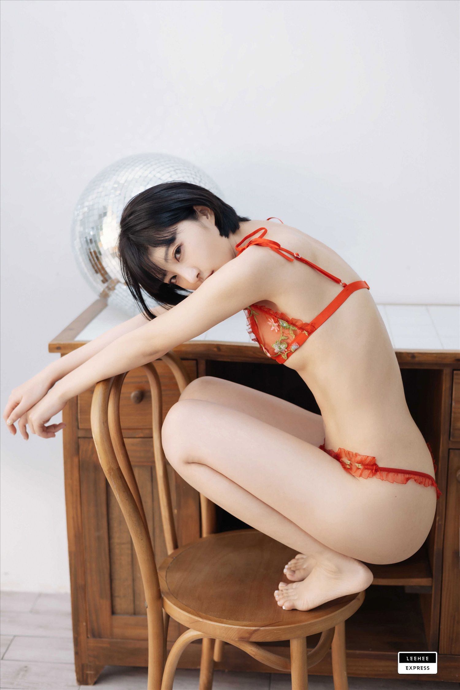 [LEEHEE EXPRESS] LEHC-036 Nari