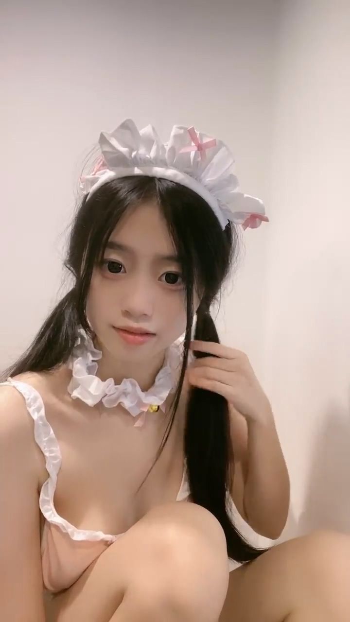 萝莉 甜的吐泡泡（菠萝果酱）