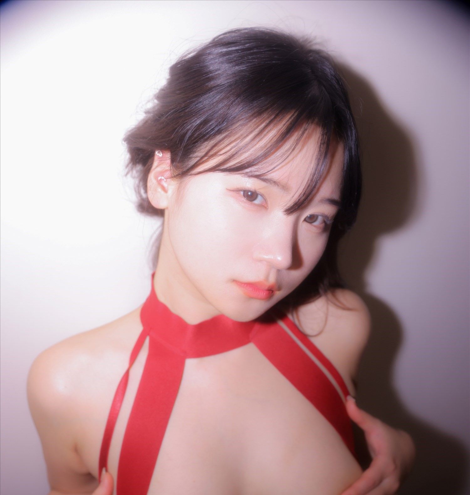 [Yo-U] Ming Vol.4 – Redbodysuit