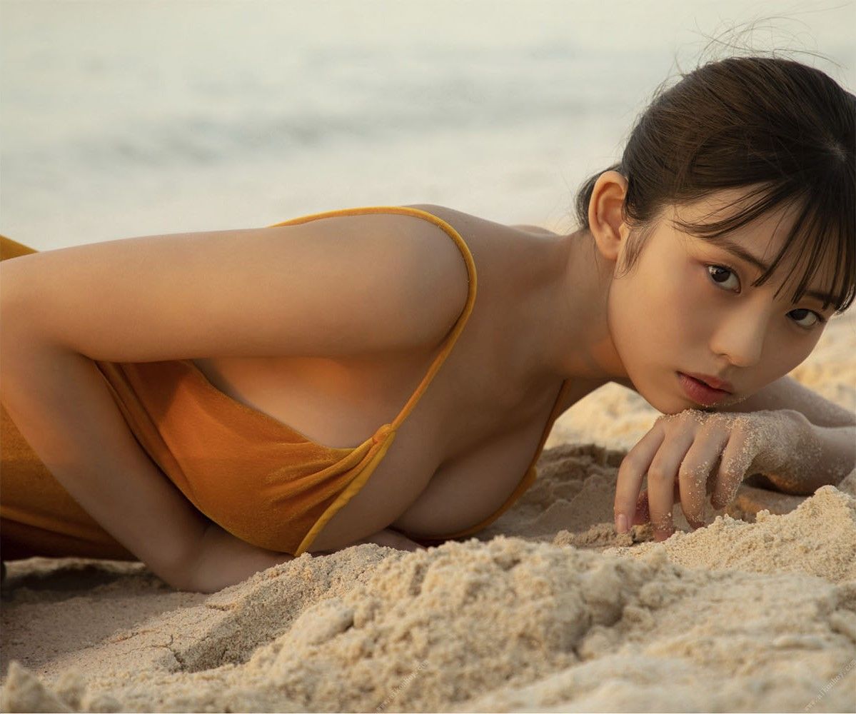 菊地姫奈写真集「SUPER GIRL」