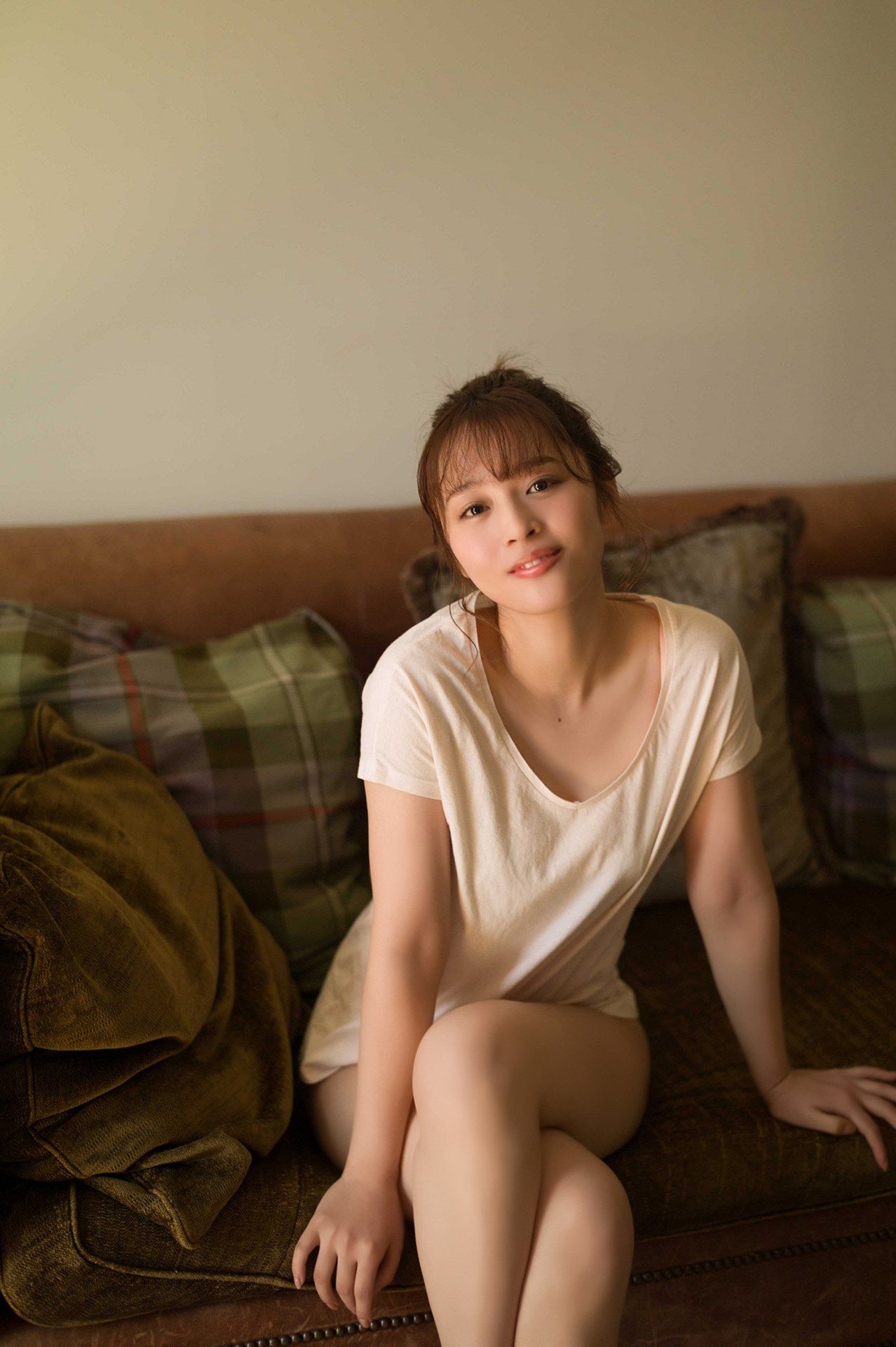 神部美咲写真集 初デートは自宅で