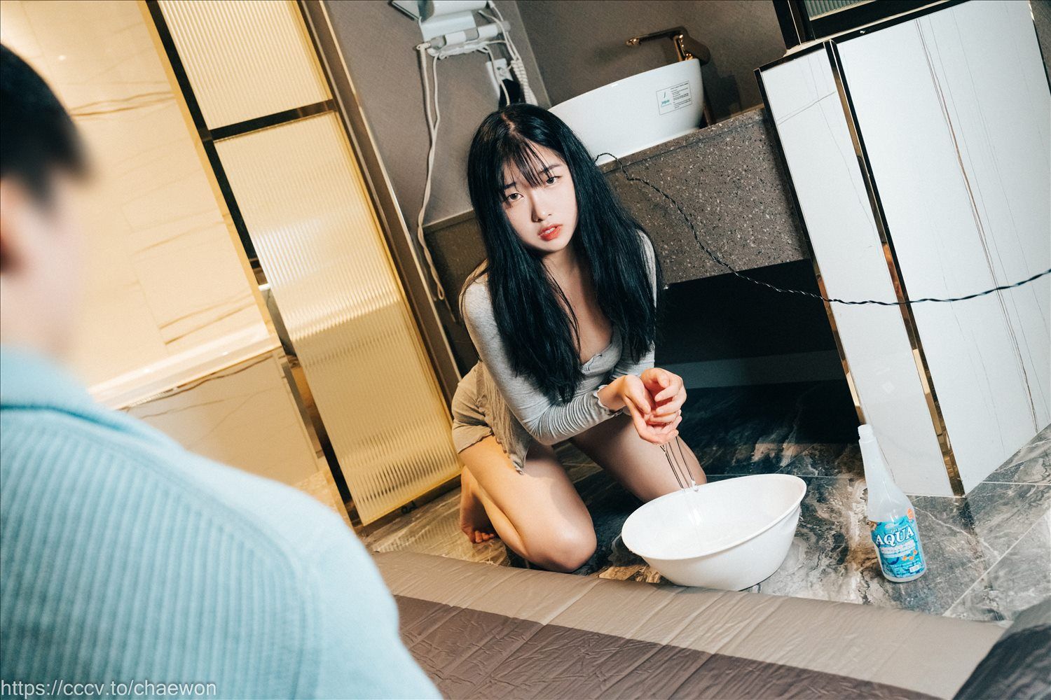 [Loozy] Sonson (손손) - Massage Girl