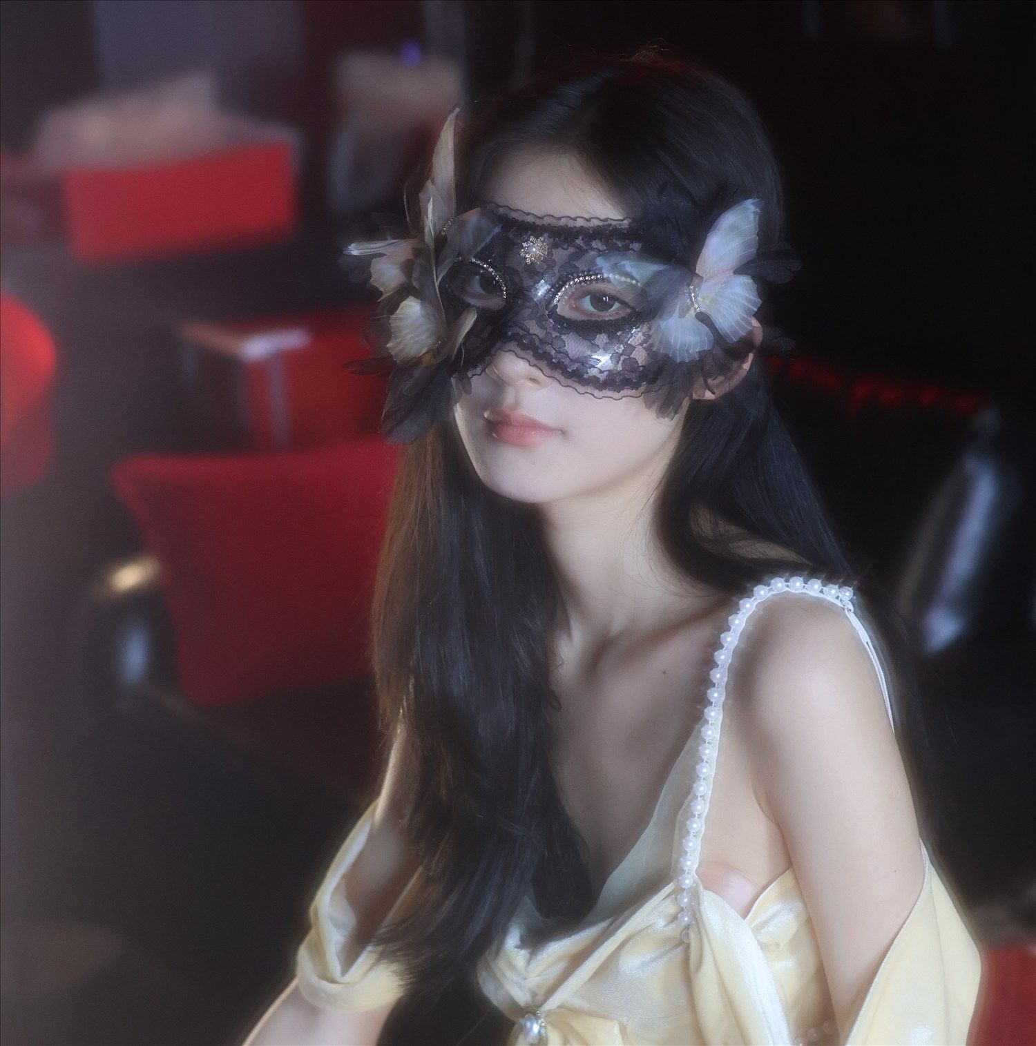 【大学生私房拍摄】清纯学妹被刮毛 跳蛋抠逼水汪汪（5）