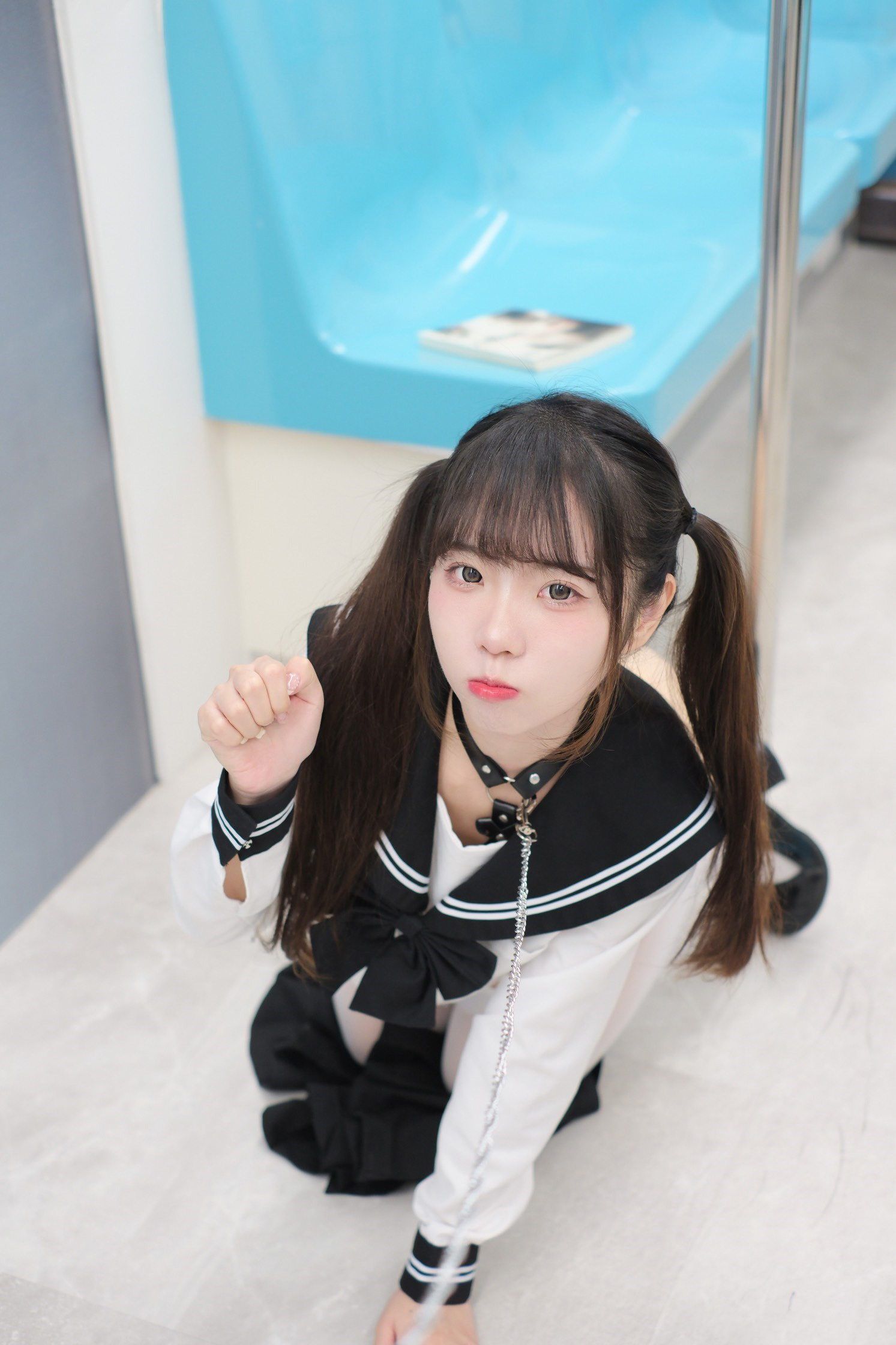 可可小白兔 - 電車上の女高中生